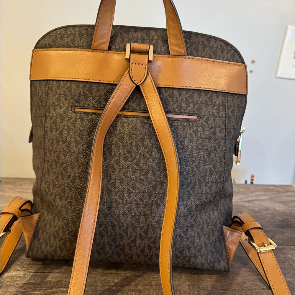 Michael Kors Signature Rhea Medium Slim Backpack - Picture 6 of 10
